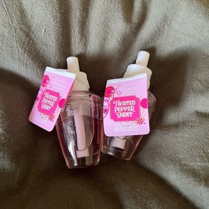 Bath & Body Works Twisted Peppermint Wallflower